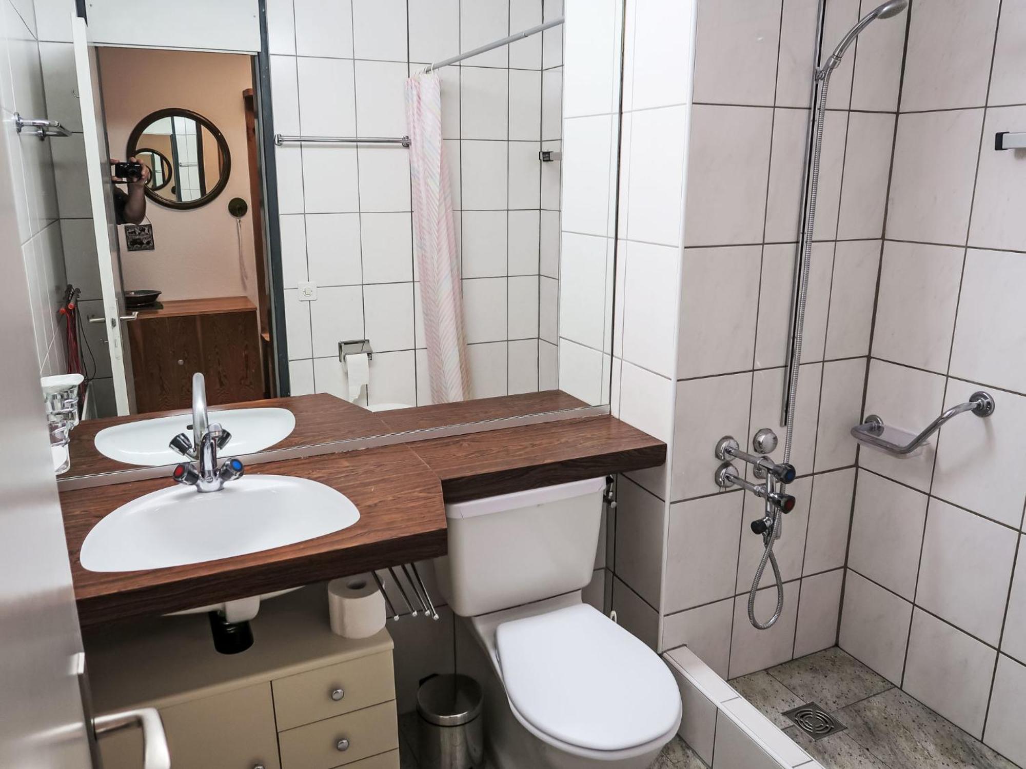 Apartment Utoring Acletta-81 By Interhome Дізентіс Екстер'єр фото